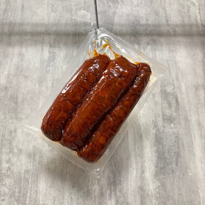 Paquete al vacío de tres chorizos asturianos ahumados para compango de La Vega de San Julián