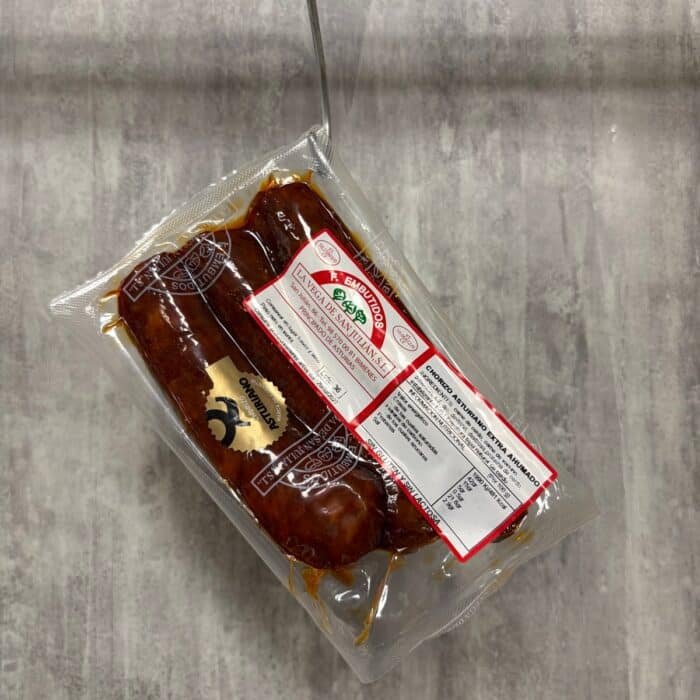 Etiqueta del chorizo asturiano extra ahumado de La Vega de San Julián con ingredientes