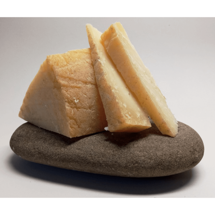 queso-viejo-las-tres-amigas-caramelo-casielles-3