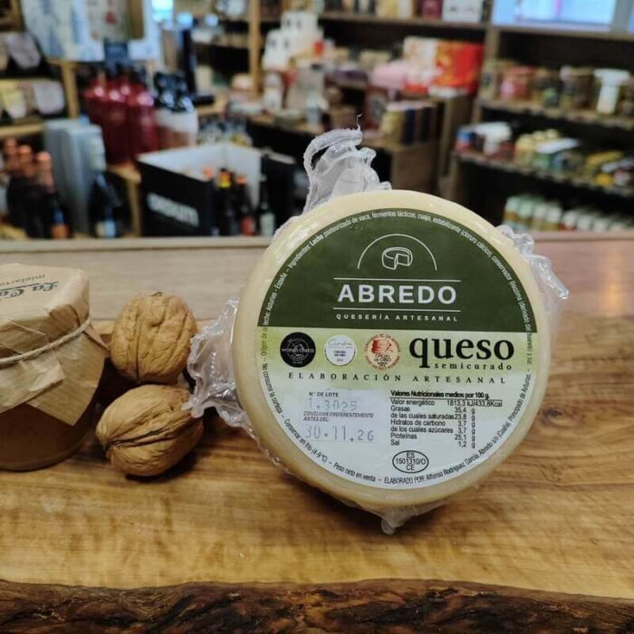 Queso Semicurado de Vaca Abredo