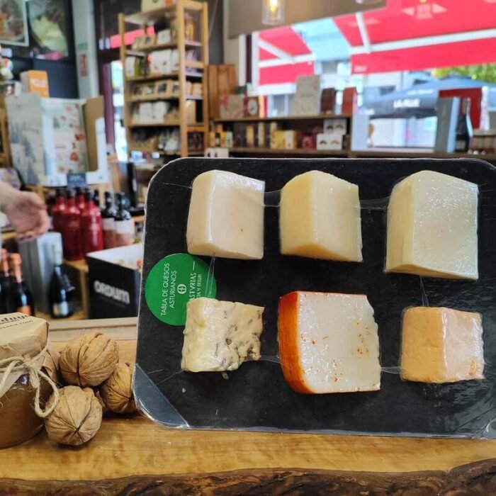 tabla-de-quesos-asturianos-variados